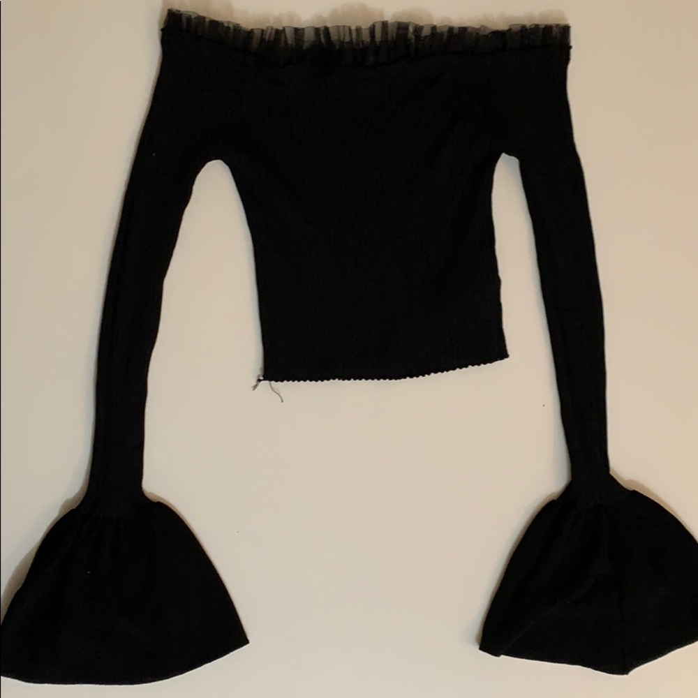 Forever 21 Black Ruffled Crop Top